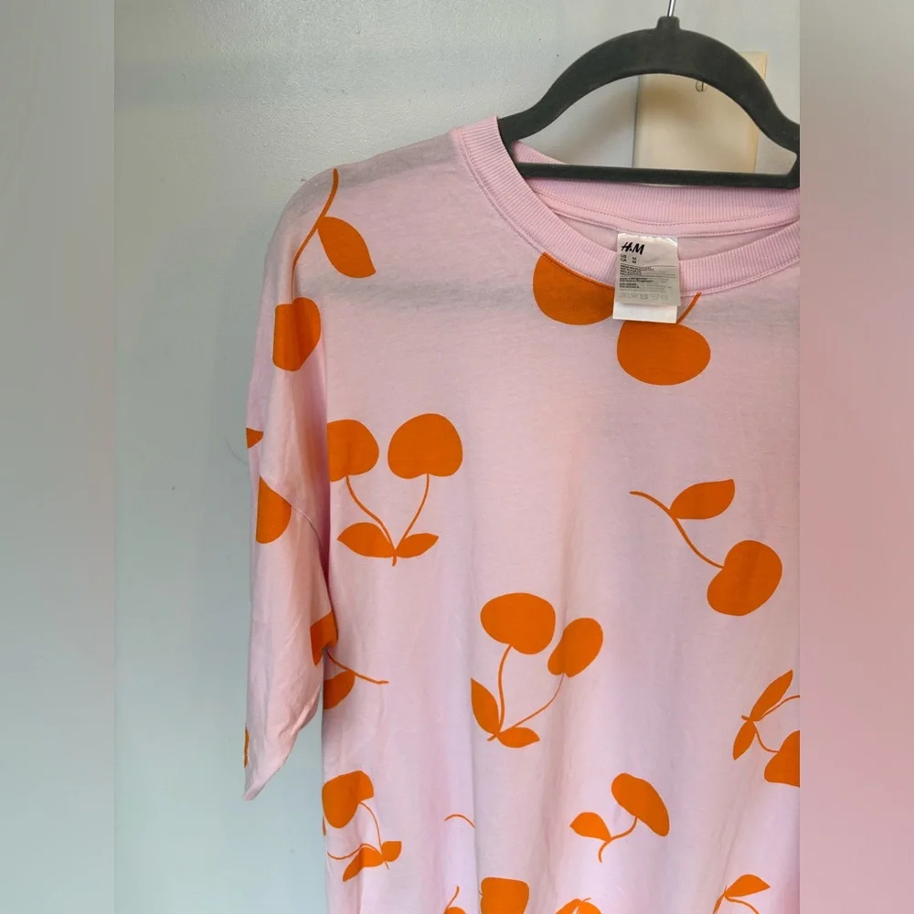 Women’s T-Shirt Dress - Picture 5 of 5